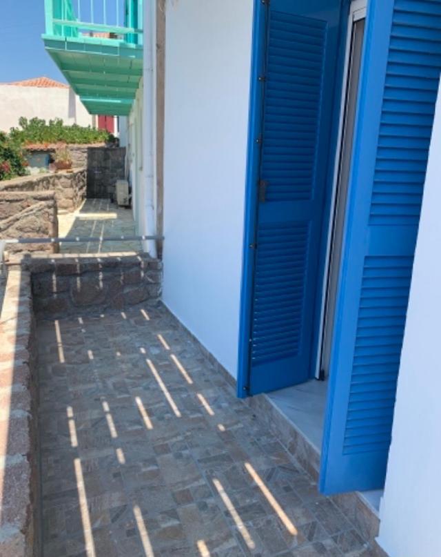 Veranda Blue - Poros Poros Town Luaran gambar